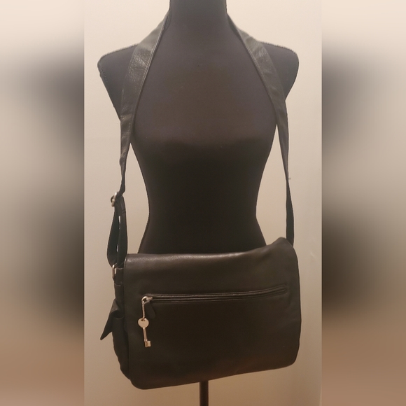 Fossil Leather Vintage Bag - Picture 1 of 8